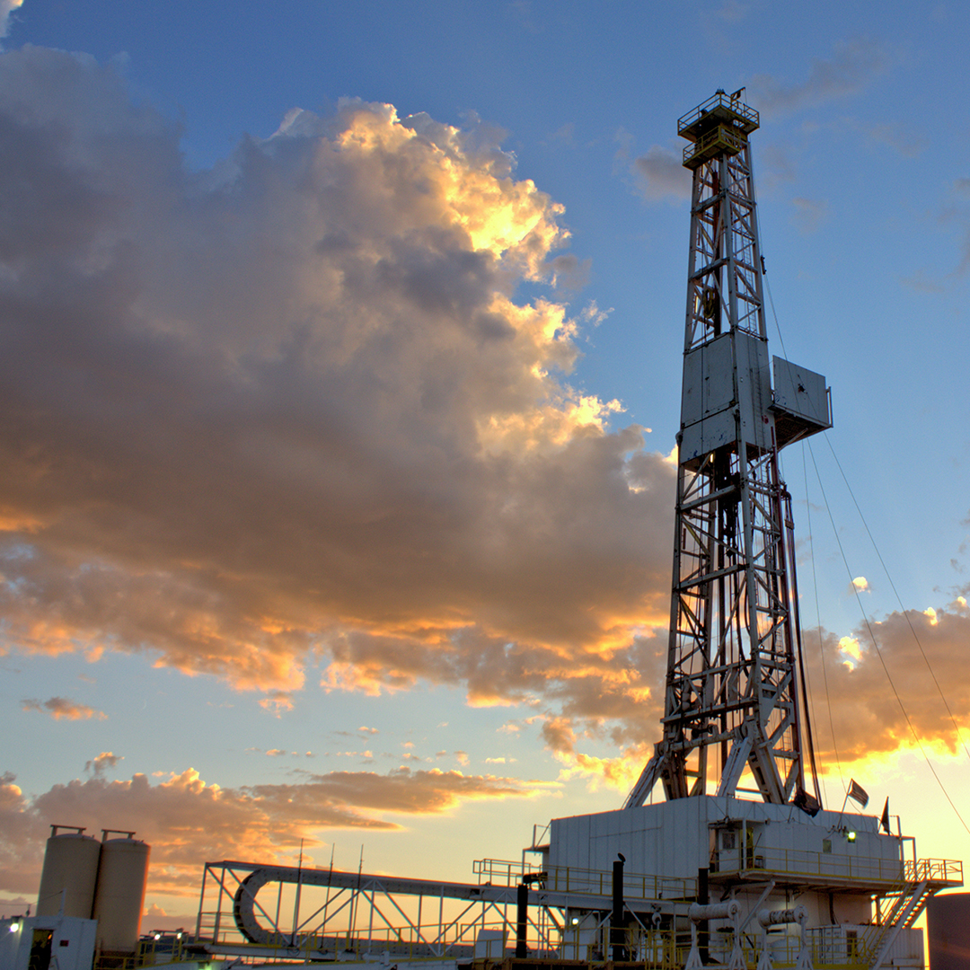 Image of an oil field